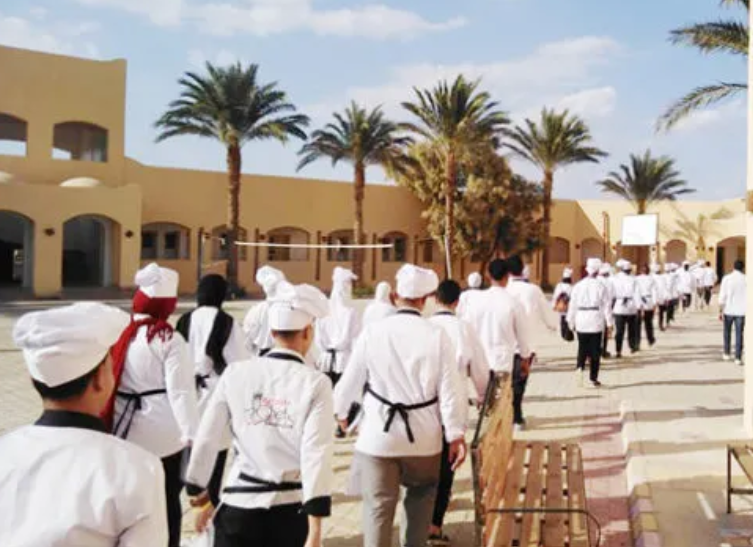 عناوين مدارس سياحة وفنادق حكومية 2023