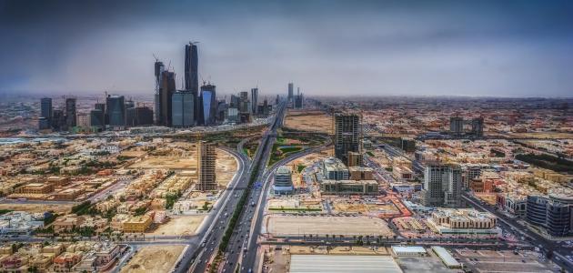كم ارتفاع الرياض عن سطح البحر