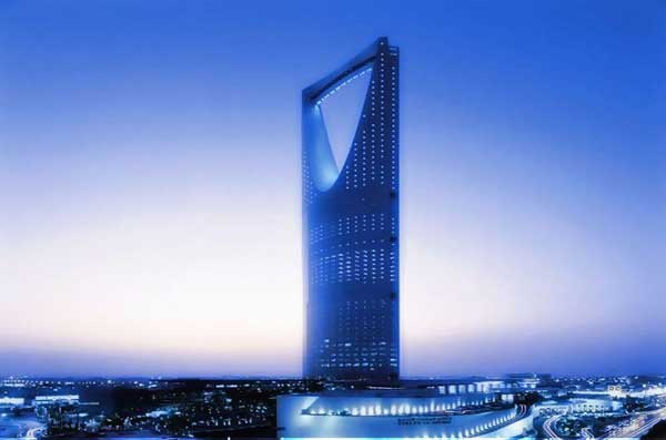 كم ارتفاع الرياض عن سطح البحر