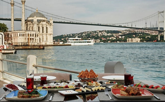 افضل مطاعم اسطنبول على البحر