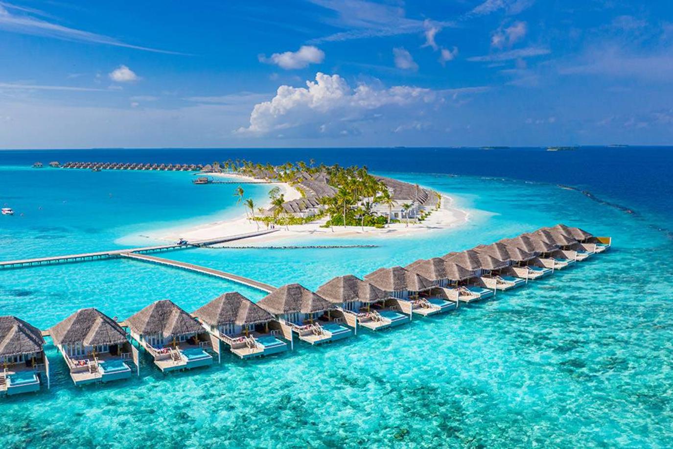 كم تكلفة السياحة في جزر المالديف؟