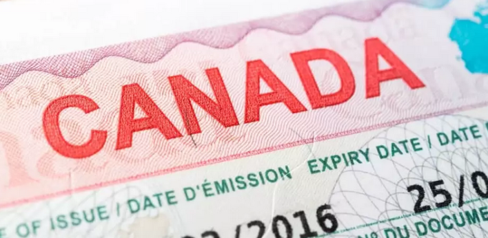 ما هي مدة الرد بعد تقديم طلب الفيزا كندا 2023؟